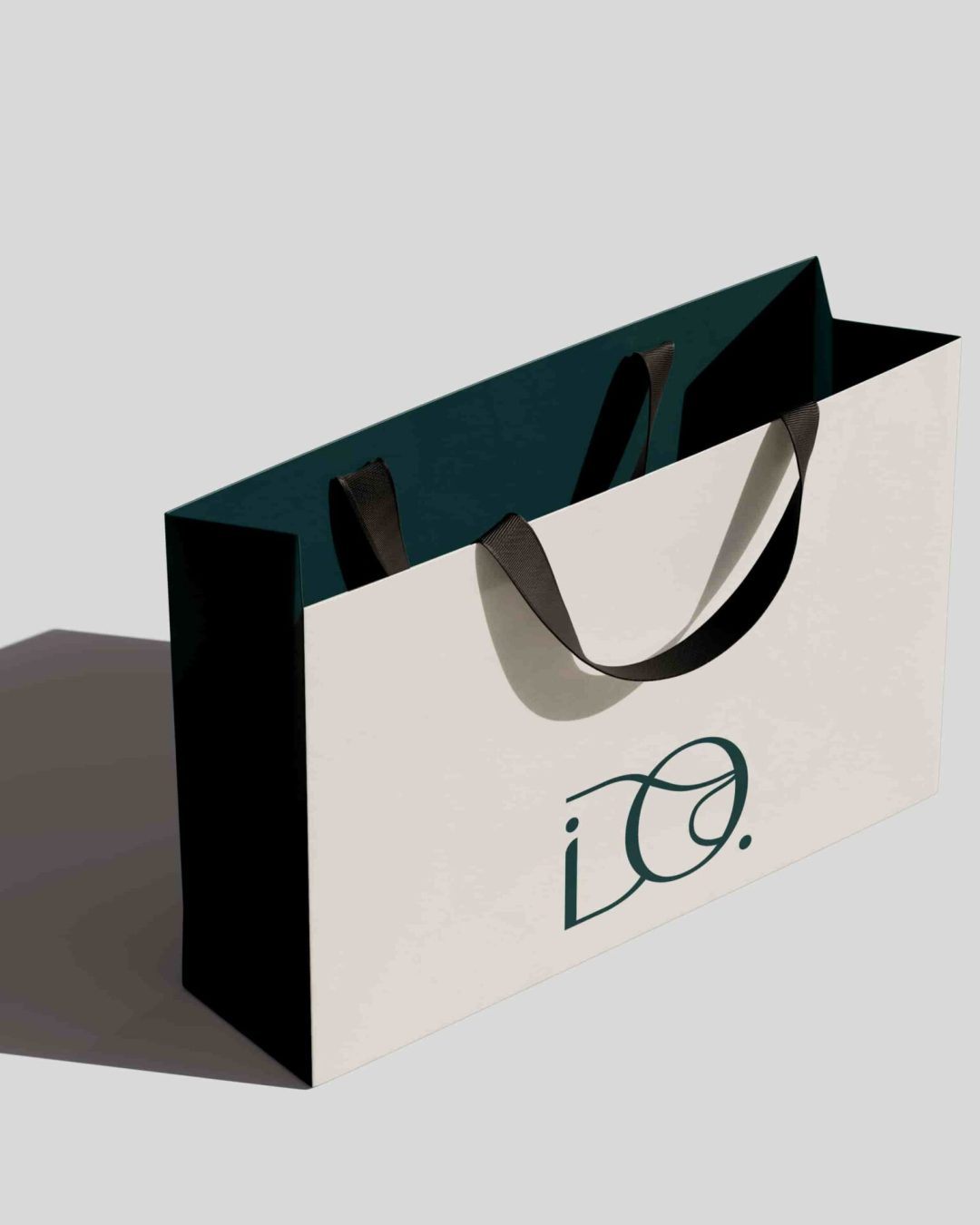 Paper_Shopping_Bag_Mockup_4 (1)